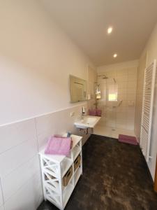 Postel nebo postele na pokoji v ubytování Haus Kim - Apartments