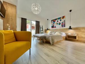 TV a/nebo společenská místnost v ubytování Apartments and Rooms Mateša