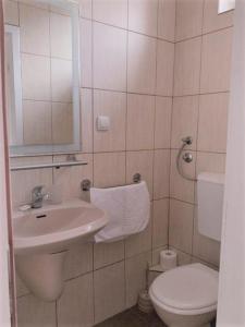 Vannituba majutusasutuses Atrijum apartmani Apatin