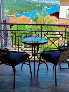 A balcony or terrace at Carmen Sylva
