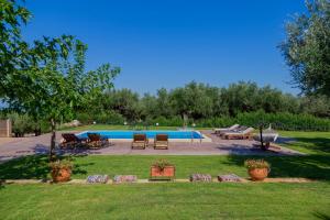 Gallery image of NV Luxury Villa in Kyparissia