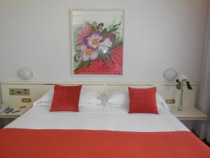 Posteľ alebo postele v izbe v ubytovaní Starhotels Cristallo Palace