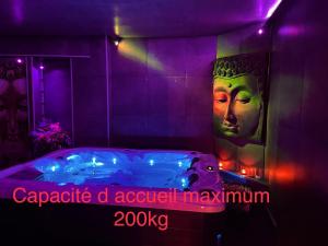 Fotografie z fotogalerie ubytování loveroom21 v destinaci Valenciennes