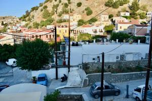 Zdjęcie z galerii obiektu ΚΟΥΛΟΥΝΤΡΗ (1) w mieście Simi