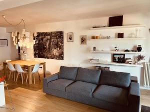 Kuchyňa alebo kuchynka v ubytovaní Sunset Feel House