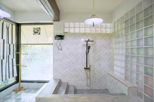 Bagno di Evergreen Pakchong Home