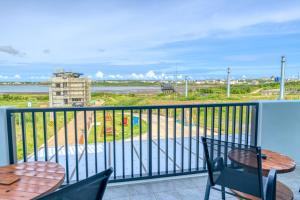 Ban công/sân hiên tại Across the Ocean B&B