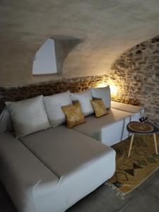 Fotografia z galérie ubytovania LE BOISÉ GÉNILOIS- Campagne-Chic-Climatisé v destinácii Genilac
