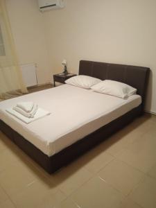 A bed or beds in a room at Best summer vacation