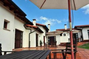 Budynek, w którym mieści się apartament