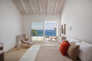 Gallery image of Nisos Villas Corfu in Benitses