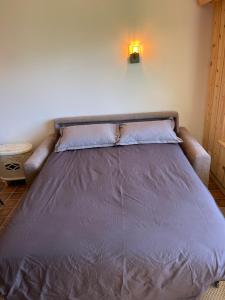 Postel nebo postele na pokoji v ubytování Superbe appartement avec vue et parking gratuit