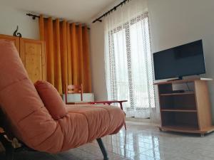 Gallery image of Lovely apartment with big terrace in Budva in Budva