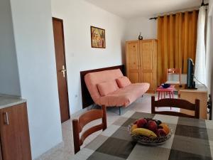 Gallery image of Lovely apartment with big terrace in Budva in Budva +9 photos