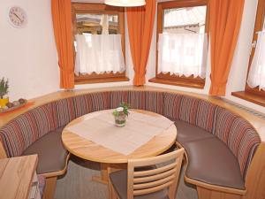 A seating area at Apartment Leiter-3 by Interhome