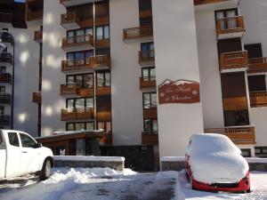 Apartment Hauts De Chaviere A13 by Interhome v zimě