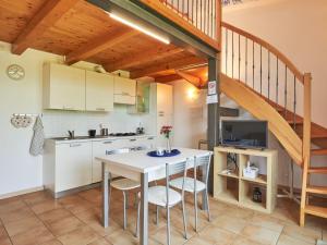 A kitchen or kitchenette at Holiday Home Gelsomino-1 by Interhome