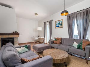 Posezení v ubytování Holiday Home Albertina-2 by Interhome