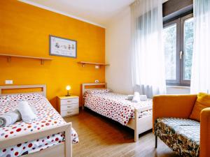 Ένα ή περισσότερα κρεβάτια σε δωμάτιο στο Apartment Deval-2 by Interhome