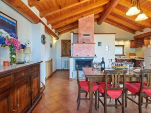 A kitchen or kitchenette at Holiday Home Antonia by Interhome