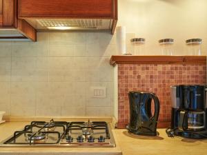 A kitchen or kitchenette at Holiday Home Antonia by Interhome