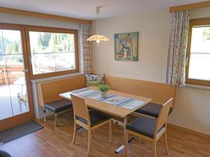 Kép Apartment Angelina by Interhome szállásáról Innerbergben a galériában