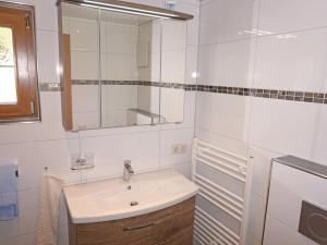 Kép Apartment Angelina by Interhome szállásáról Innerbergben a galériában