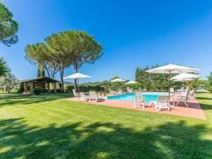 The swimming pool at or close to Apartment Marrone by Interhome