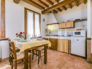 Gallery image of Apartment Rossogiallo by Interhome in Suvereto