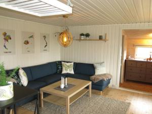 Gallery image of Chalet Bakketoppen - SOW111 by Interhome in Øyuvstad