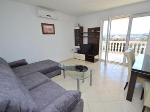 Posezení v ubytování Apartment Milin-2 by Interhome