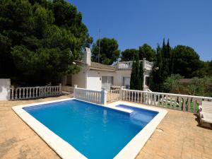Fotografia z galérie ubytovania Villa Uno by Interhome v destinácii L'Ametlla de Mar