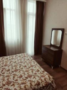 Postel nebo postele na pokoji v ubytování Elmari Home + 2 fotografie