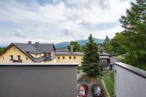 Nespecifikovaný výhled na hory nebo výhled na hory při pohledu z apartmánu