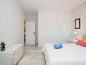 Postel nebo postele na pokoji v ubytování Apartment Vista Levante-1 by Interhome