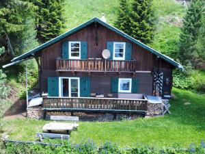 Zahrada ubytování Chalet Edelweisshütte by Interhome