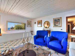 Posedenie v ubytovaní Villa Il Corallo by Interhome