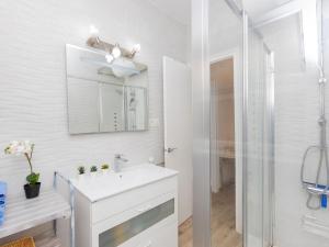 Fotografia z galérie ubytovania Apartment Friederike by Interhome v destinácii Segur de Calafell