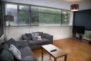 Gallery image of Large Modern Contractor House - FREE Parking - Staycations Welcome in Northfleet