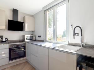 Zdjęcie z galerii obiektu Apartment La Calypso by Interhome w mieście Cavalaire-sur-Mer