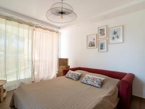 Zdjęcie z galerii obiektu Apartment La Calypso by Interhome w mieście Cavalaire-sur-Mer +15 zdjęć