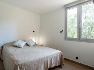 Zdjęcie z galerii obiektu Apartment La Calypso by Interhome w mieście Cavalaire-sur-Mer