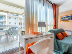 Posedenie v ubytovaní Apartment Victoria Surf-13 by Interhome + 18 fotografií