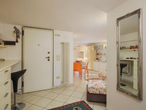 Zdjęcie z galerii obiektu Apartment Miranda by Interhome w Viareggio