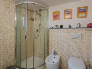 Zdjęcie z galerii obiektu Apartment Miranda by Interhome w Viareggio