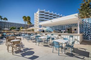 Reštaurácia alebo iné gastronomické zariadenie v ubytovaní Barceló Margaritas