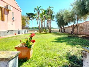 A garden outside La Casa di Ludovica
