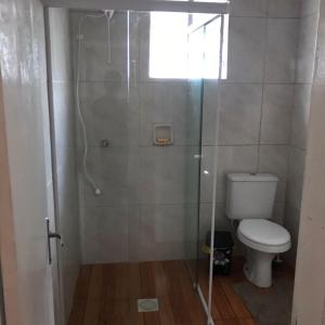 A bathroom at RECANTO DA VÓ NINIDA