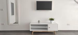 TV a/nebo společenská místnost v ubytování Virietta Dreams & Relax