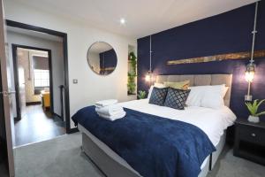 Gallery image of Quirky and Cool Christmas Steps 2 bed in Bristol